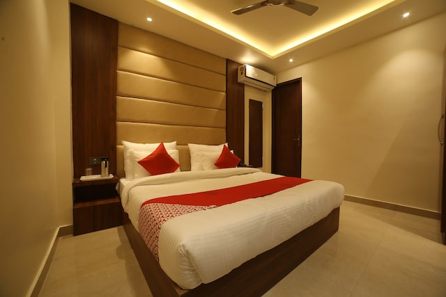 Status Inn — Old Survey Road, Rajpur Road, Dehradun